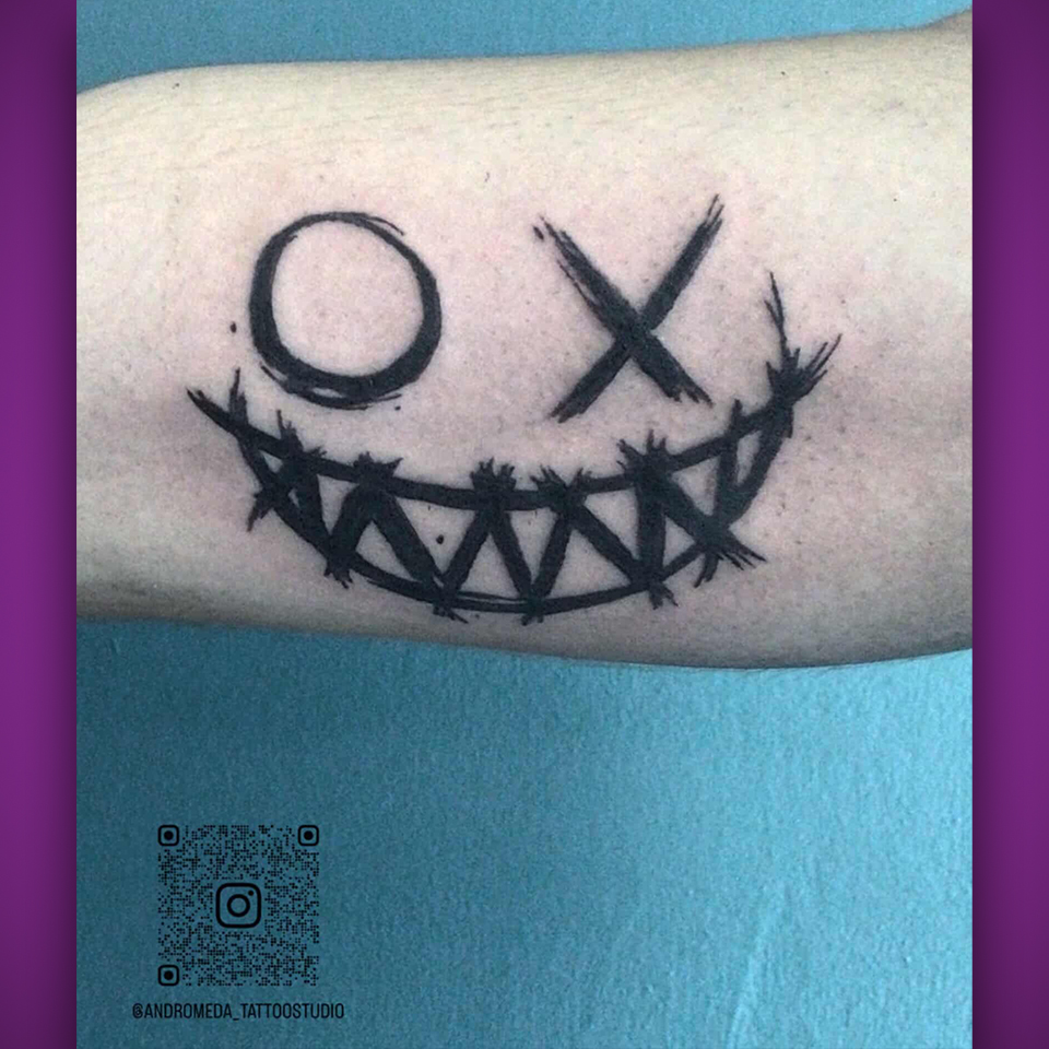 Good-inside-tattoo-supply-shop-home-slide-artisti-11